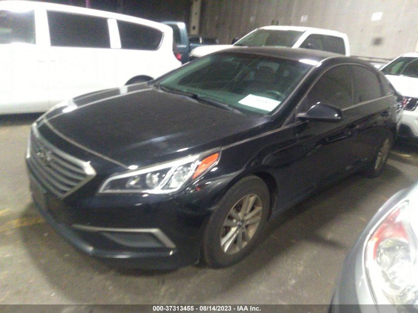 2016 HYUNDAI SONATA 2.4L SE - 5NPE24AF2GH432497