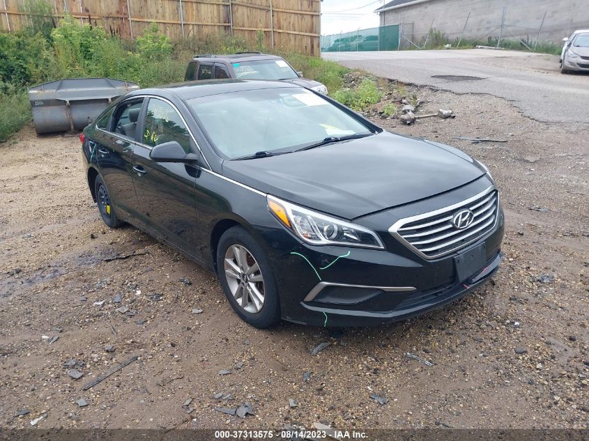 2016 HYUNDAI SONATA 2.4L SE - 5NPE24AF3GH385190