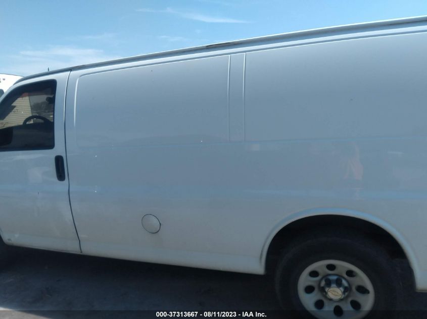 2013 CHEVROLET EXPRESS CARGO VAN - 1GCSGAFX1D1172102