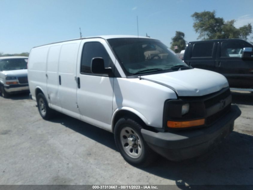 2013 CHEVROLET EXPRESS CARGO VAN - 1GCSGAFX1D1172102