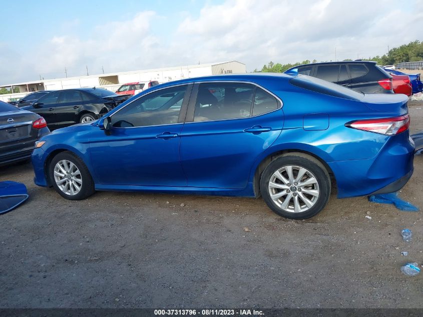 2020 TOYOTA CAMRY LE - 4T1C11AK9LU343267