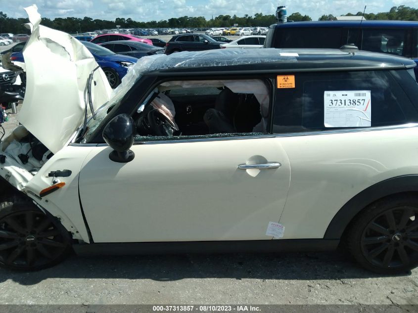 WMWXP5C51K2L31771 MINI Hardtop 2 Door OXFORD EDITION 13