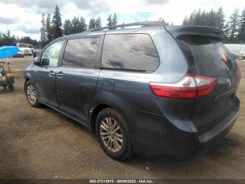 5TDYK3DC8FS636092 2015 TOYOTA SIENNA, photo no. 3