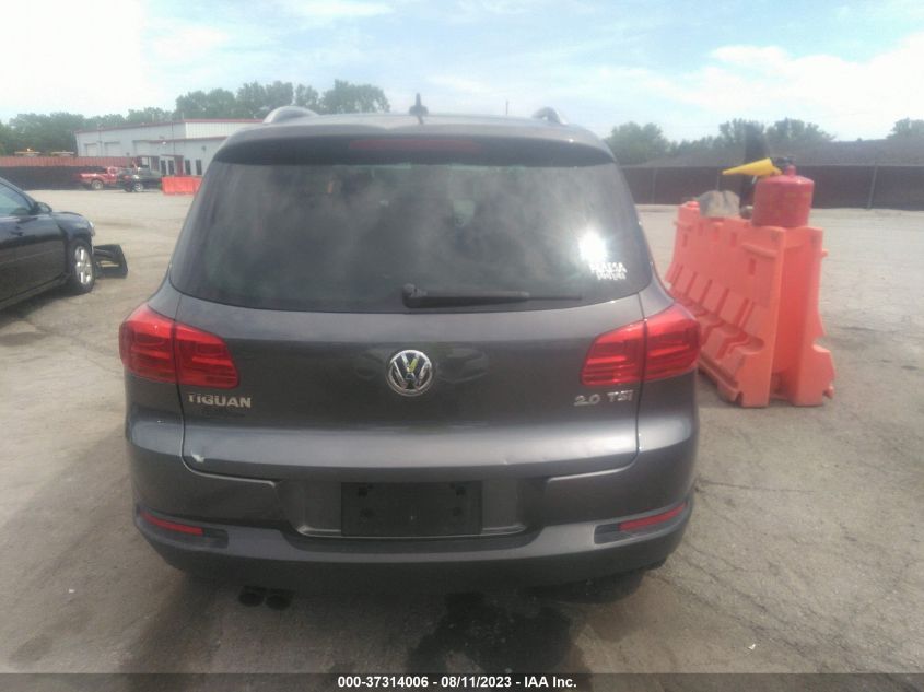 2013 VOLKSWAGEN TIGUAN SE W/SUNROOF & NAV - WVGAV3AX0DW611406