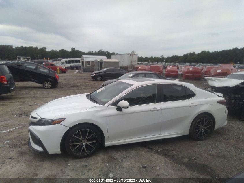 4T1S11AK6MU556058 Toyota Camry SE 13