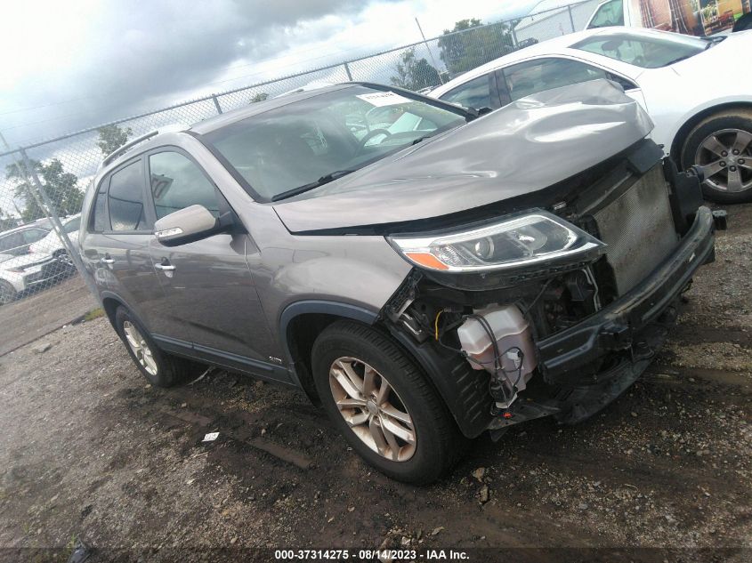 2015 KIA SORENTO LX - 5XYKTDA76FG608871