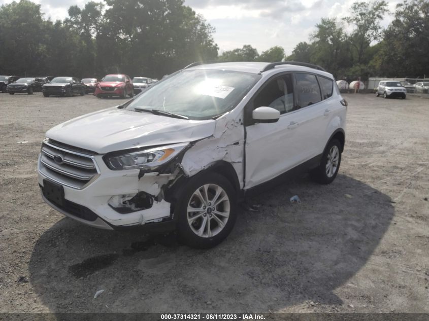 1FMCU9HD9JUB55648 2018 FORD ESCAPE - Image 2
