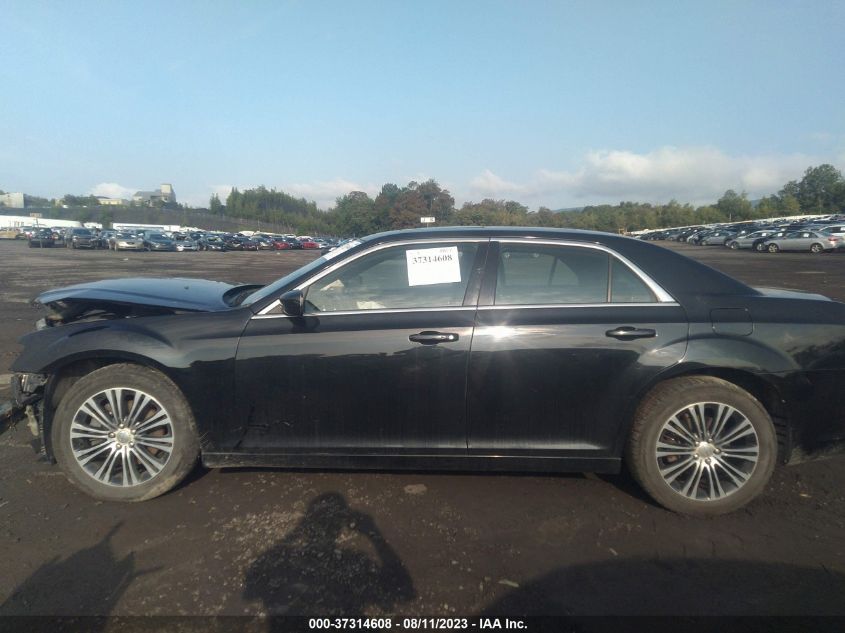 2013 CHRYSLER 300 S - 2C3CCAGT7DH646653