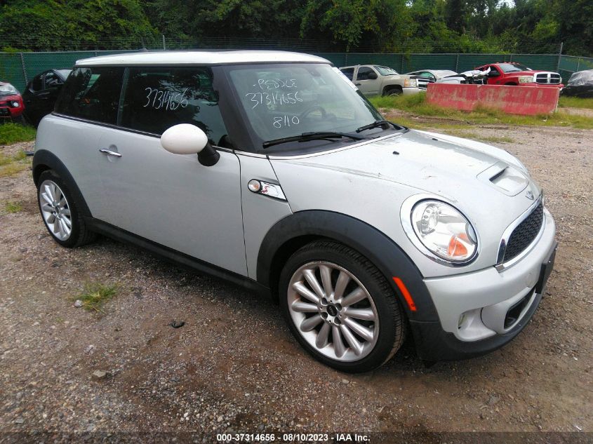 2013 MINI COOPER HARDTOP S - WMWSV3C55DT391652