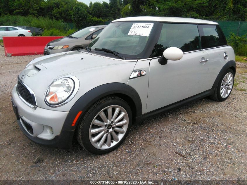 2013 MINI COOPER HARDTOP S - WMWSV3C55DT391652