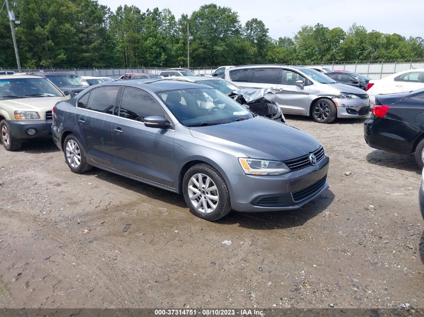 2014 VOLKSWAGEN JETTA SEDAN SE W/CONNECTIVITY - 3VWD07AJ2EM283309