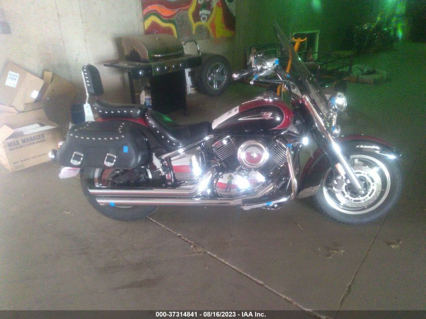 2005 YAMAHA XVS1100 A - JYAVP11E25A061705