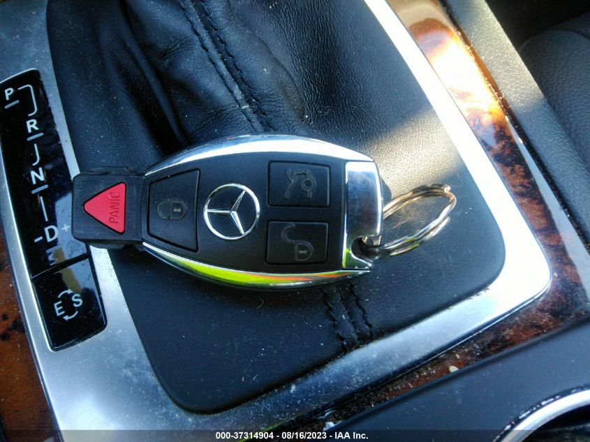 2013 MERCEDES-BENZ C-CLASS C 250 - WDDGF4HB7DR245590