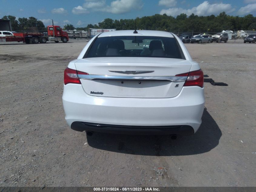 2014 CHRYSLER 200 TOURING - 1C3CCBBG3EN185136