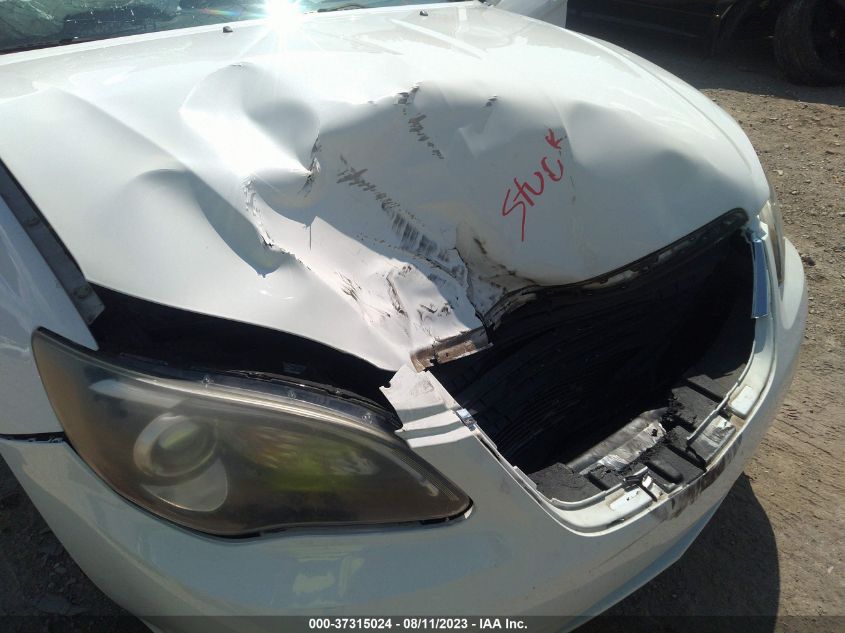 2014 CHRYSLER 200 TOURING - 1C3CCBBG3EN185136
