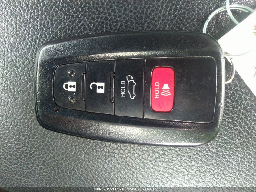 2020 TOYOTA HIGHLANDER XLE - 5TDGZRBH3LS509982