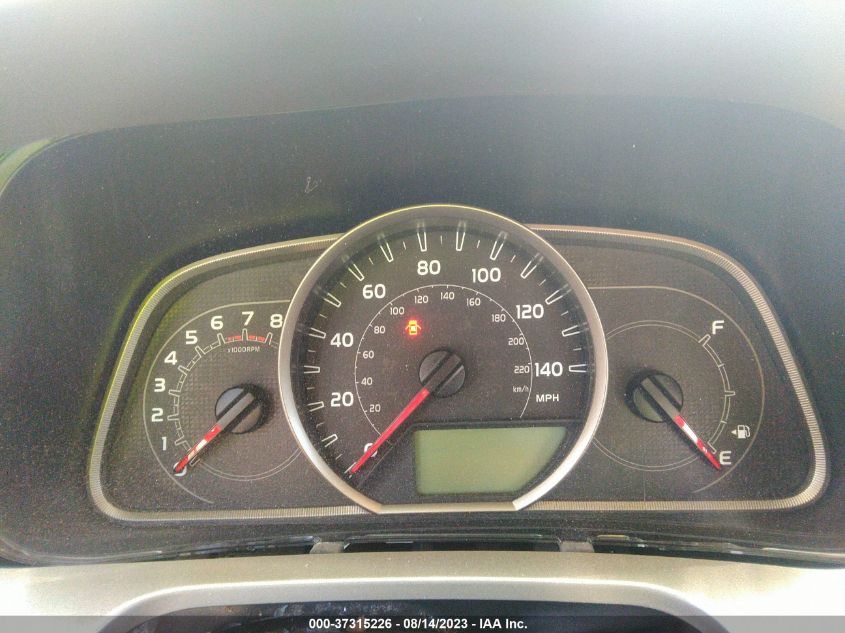 2014 TOYOTA RAV4 XLE - JTMRFREV9ED071292