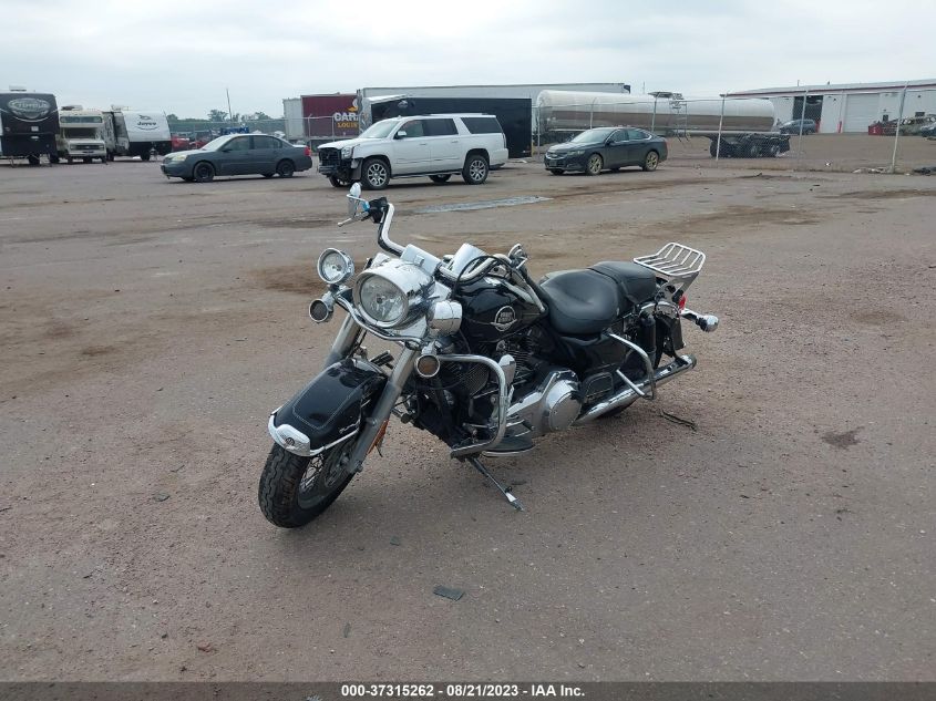 2010 HARLEY-DAVIDSON FLHRC 1HD1FR432AB641621