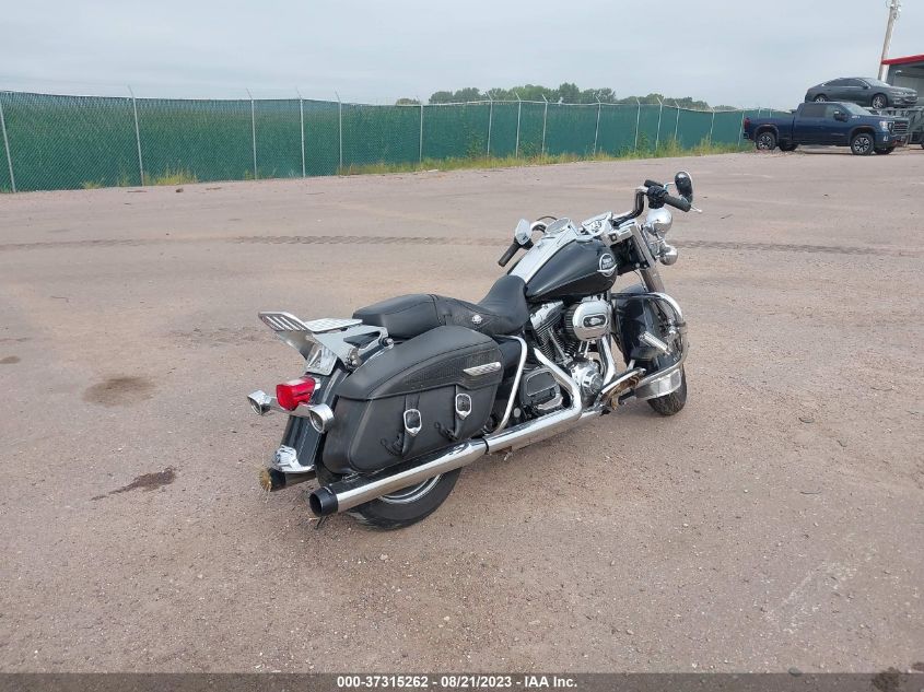 2010 HARLEY-DAVIDSON FLHRC 1HD1FR432AB641621