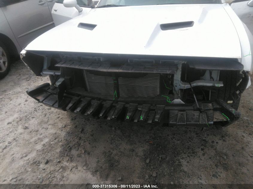 2018 DODGE CHALLENGER SXT - 2C3CDZAG8JH143412