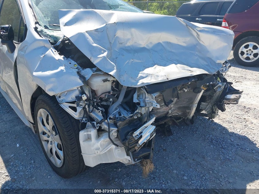VIN 5YFEPRAE8LP138234 2020 TOYOTA COROLLA LE