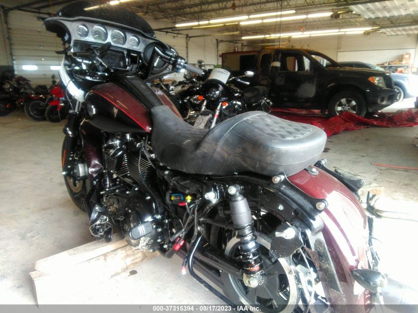 2022 HARLEY-DAVIDSON FLHXS - 1HD1KRP18NB602219