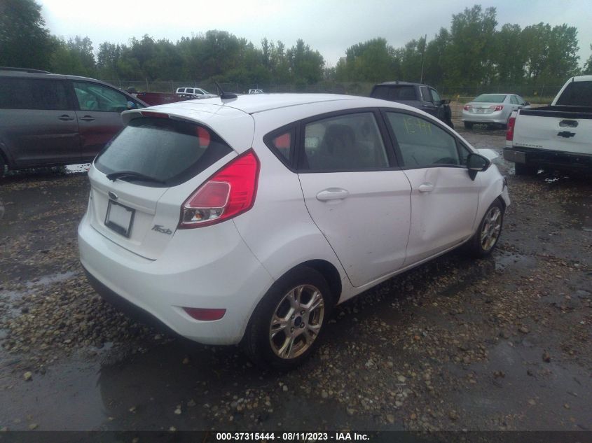 2015 FORD FIESTA SE - 3FADP4EJ3FM123664