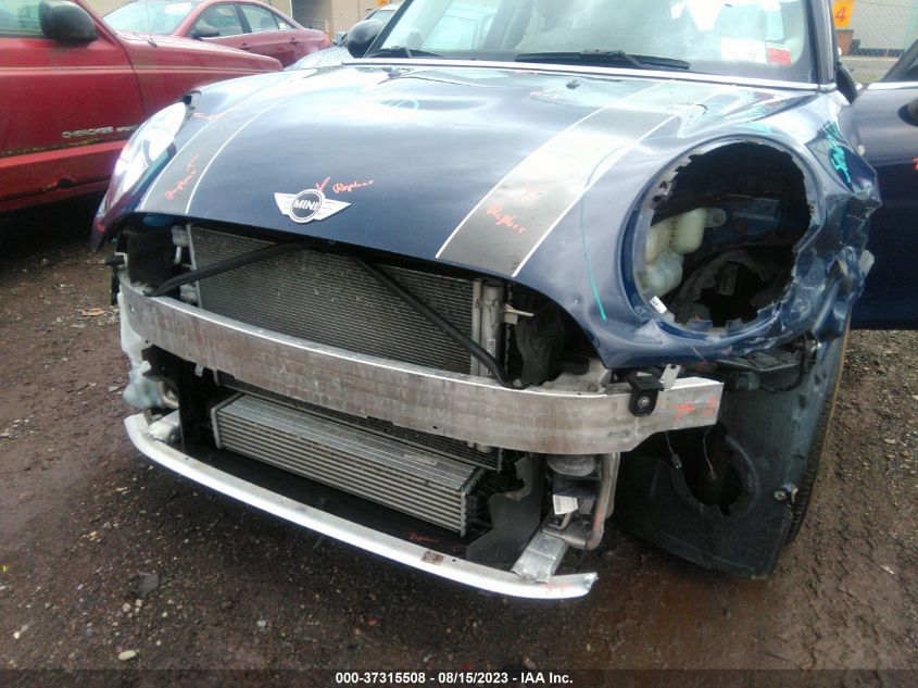 2015 MINI COOPER HARDTOP 4 DOOR WMWXS5C57FT832694