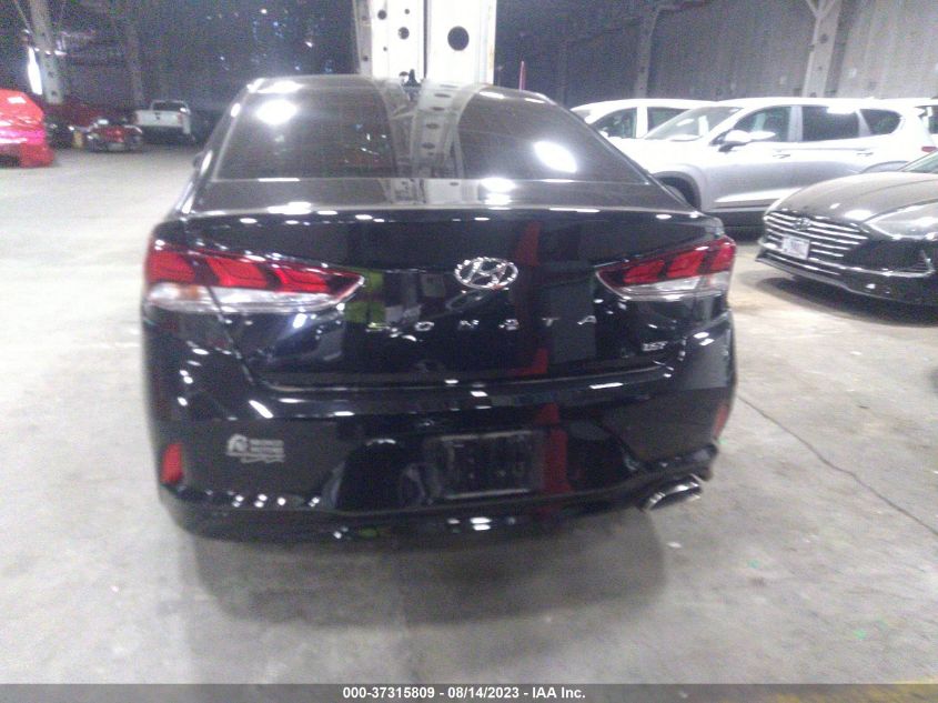 2018 HYUNDAI SONATA ECO - 5NPE24AAXJH672201