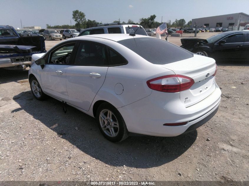 2018 FORD FIESTA SE - 3FADP4BJXJM109788