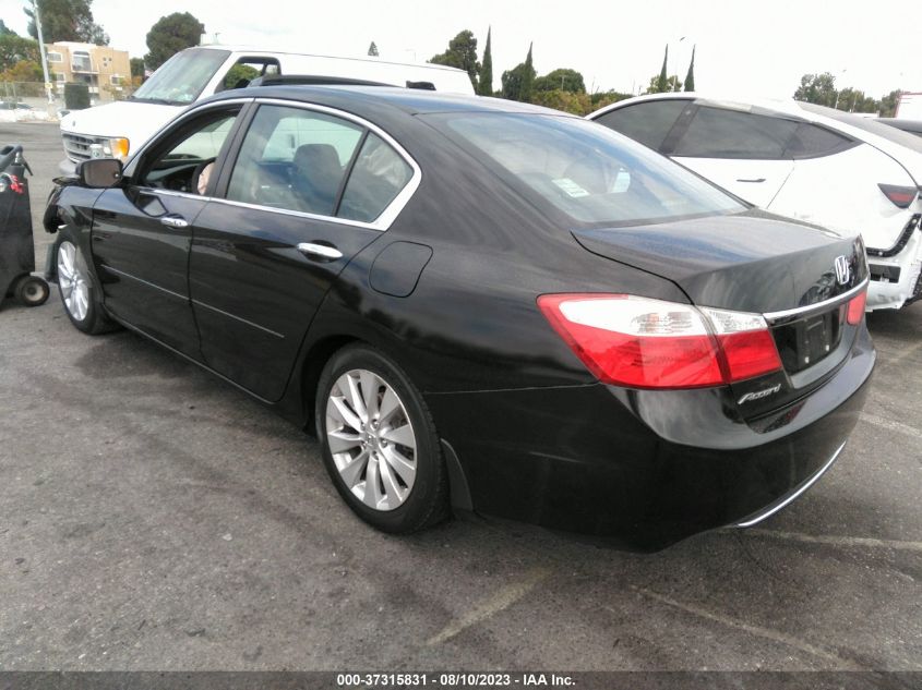 2015 HONDA ACCORD SEDAN EX - 1HGCR2F78FA064682