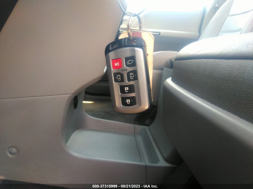 2015 TOYOTA SIENNA XLE/LIMITED - 5TDYK3DC0FS537234