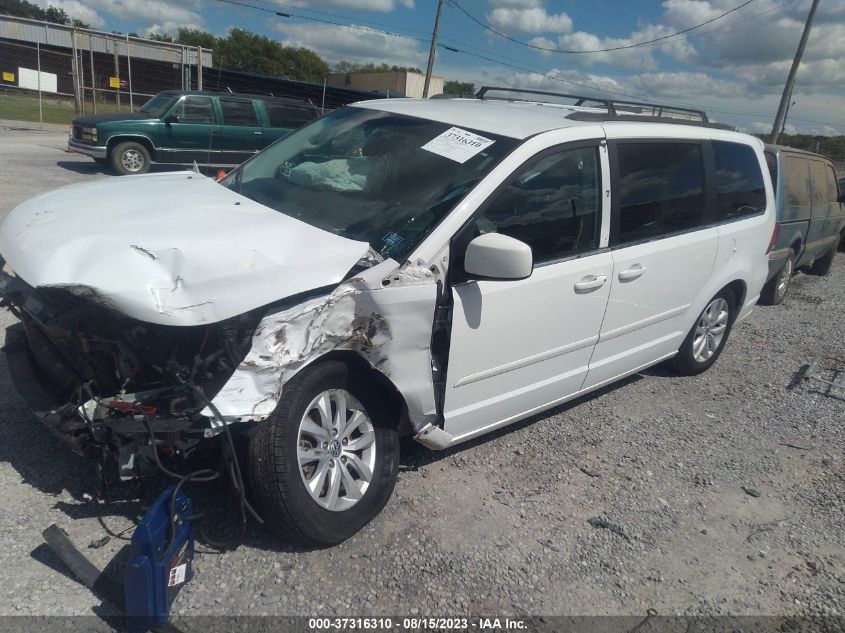 2014 VOLKSWAGEN ROUTAN SE W/RSE & NAVIGATION 2C4RVABG8ER134356