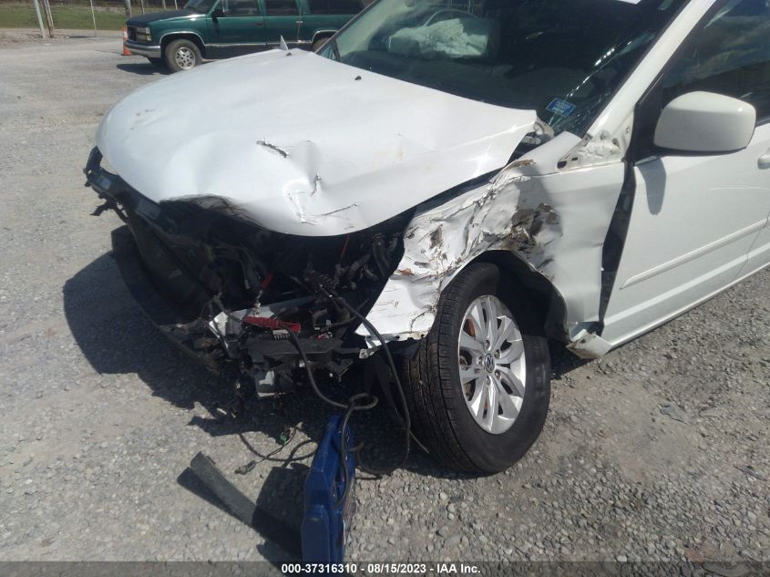 2014 VOLKSWAGEN ROUTAN SE W/RSE & NAVIGATION 2C4RVABG8ER134356