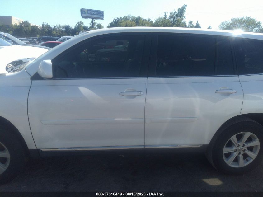 2013 TOYOTA HIGHLANDER - 5TDZA3EH7DS035870