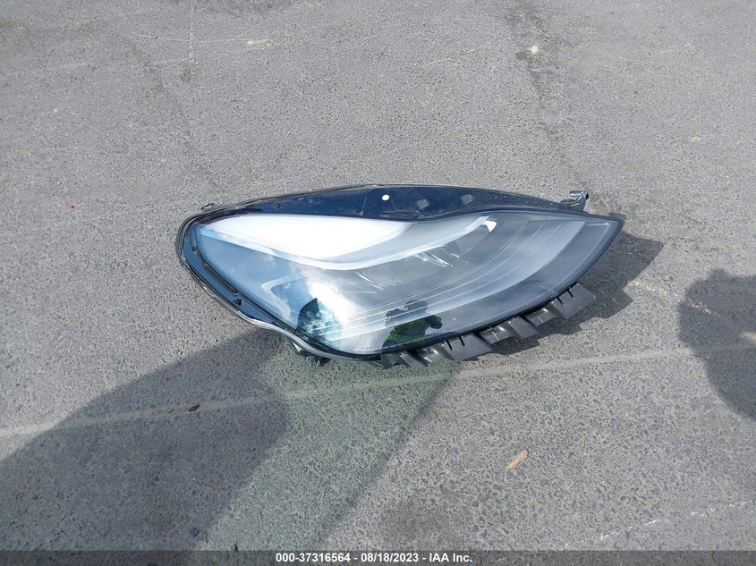 VIN 7SAYGDEE1PF739371 2023 TESLA MODEL Y