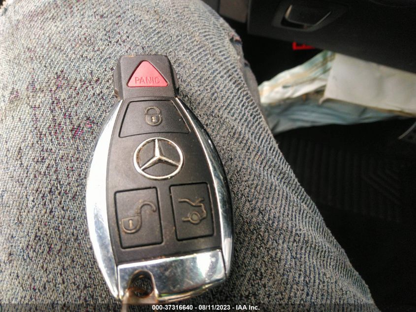 2019 MERCEDES-BENZ GLC GLC 300 - WDC0G4KB1KV193602
