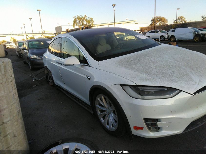 2018 TESLA MODEL X - 5YJXCBE24JF115912