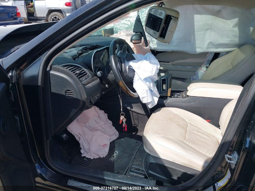 2015 CHRYSLER 300C 2C3CCAEG2FH755322