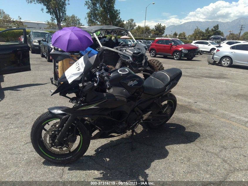 VIN JKAEXEJ16HDA01256 2017 KAWASAKI EX650 J