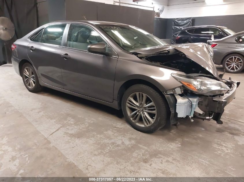 2017 TOYOTA CAMRY SE - 4T1BF1FK0HU648024