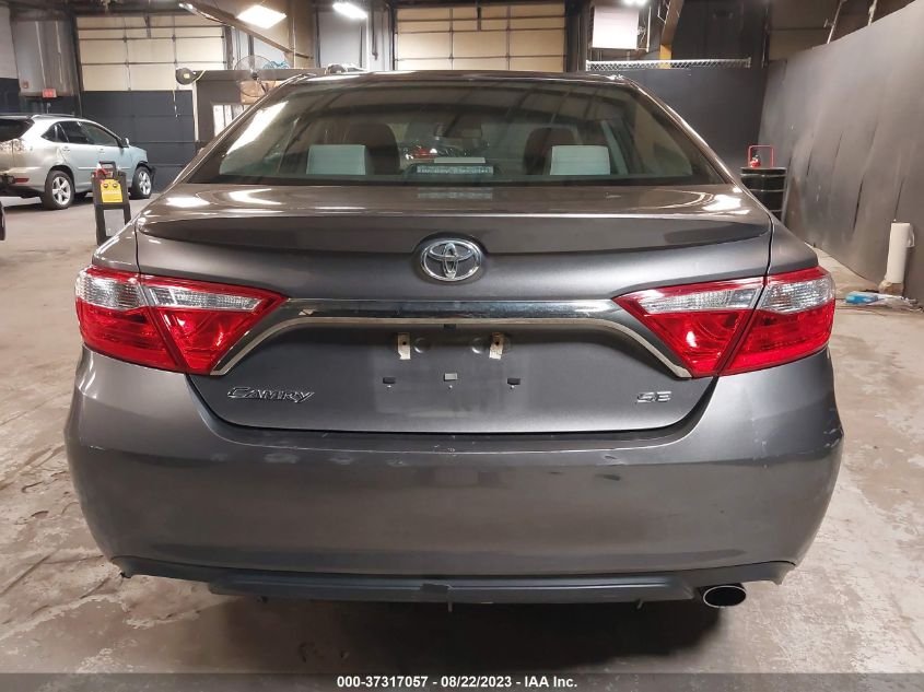 2017 TOYOTA CAMRY SE - 4T1BF1FK0HU648024