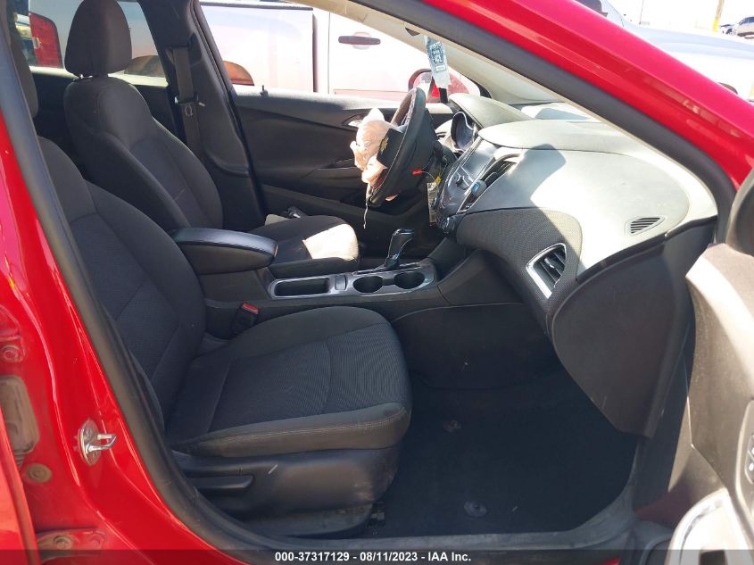 2017 CHEVROLET CRUZE LT - 3G1BE6SM8HS509554