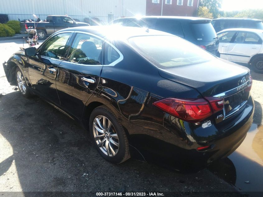 2015 INFINITI Q70 JN1BY1AR3FM562533