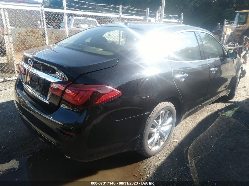 2015 INFINITI Q70 JN1BY1AR3FM562533
