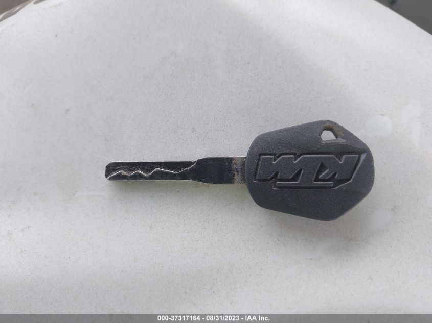 2020 KTM 200 DUKE - MD2JPC403LC089961