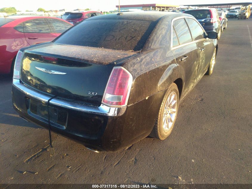 2013 CHRYSLER 300 - 2C3CCAAG3DH559893