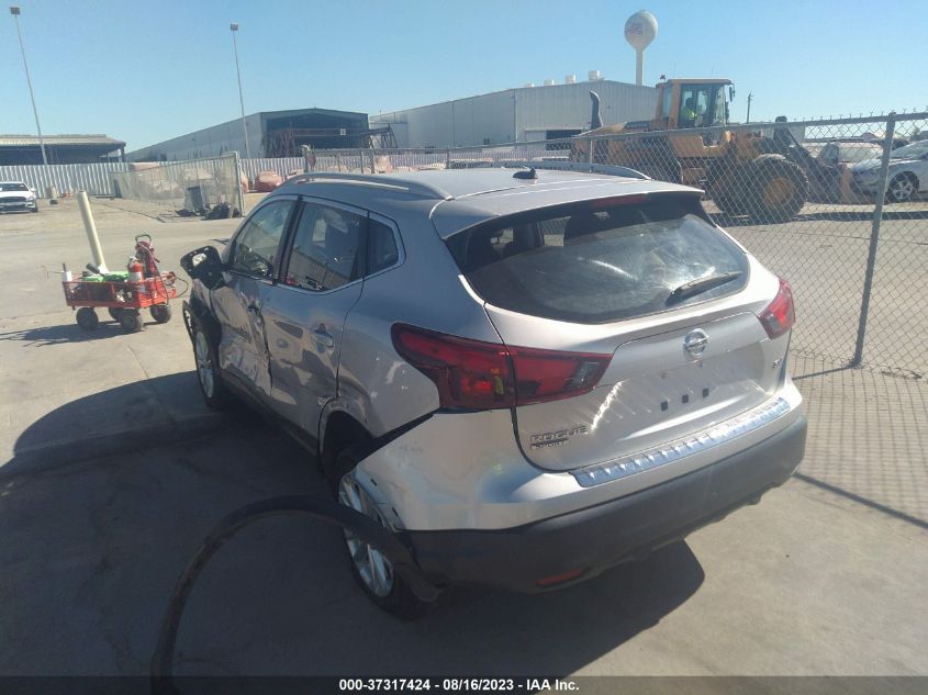 2017 NISSAN ROGUE SPORT SV - JN1BJ1CP4HW034264