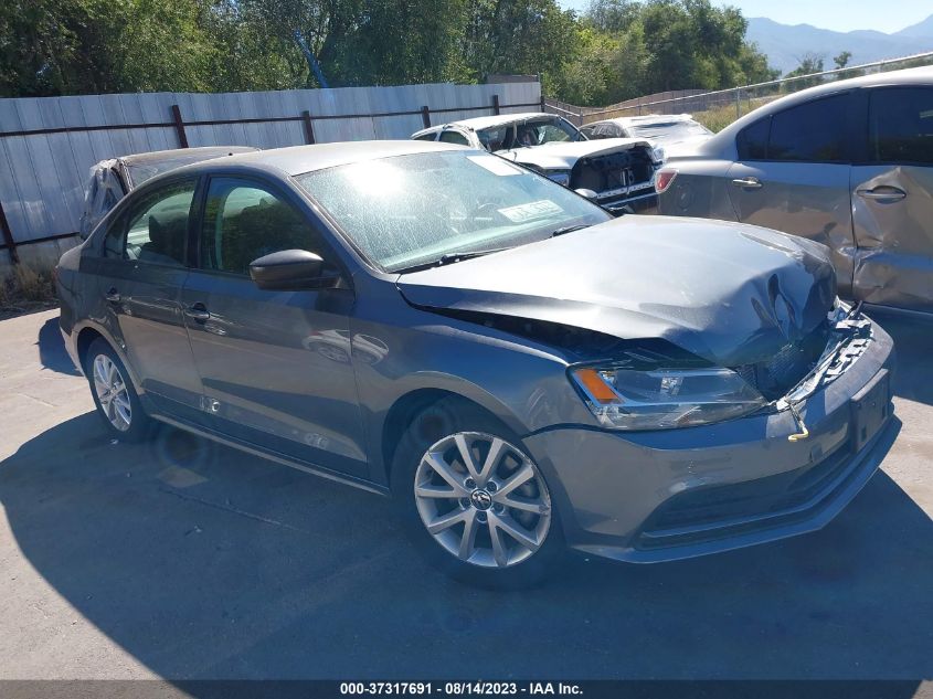 2015 VOLKSWAGEN JETTA SEDAN 1.8T SE - 3VWD17AJ8FM275990