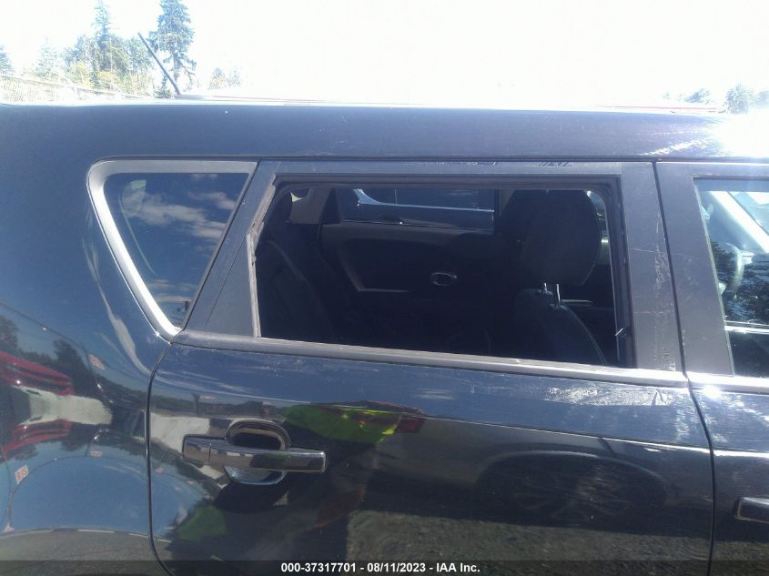2016 KIA SOUL + - KNDJP3A52G7821095